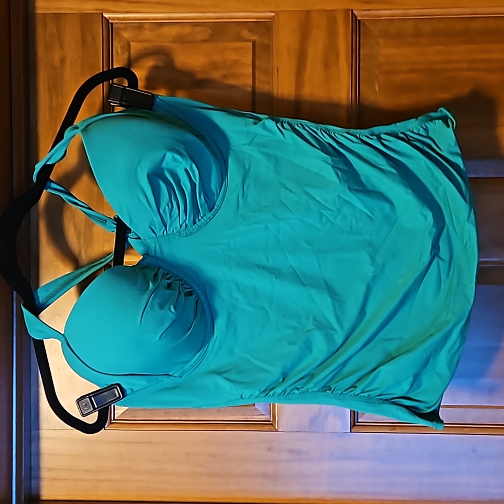 Tommy Bahama Halter Tankini Top XL D